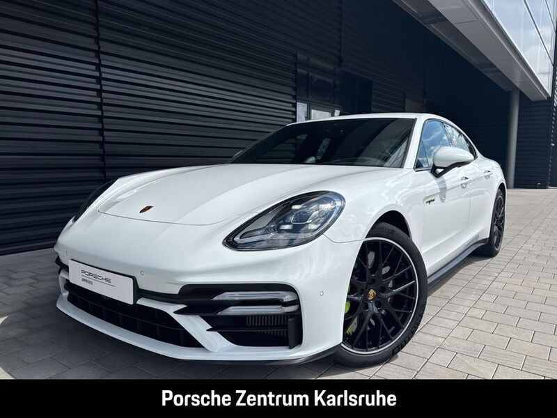 Weiß Gebraucht 2022 Porsche Panamera Turbo S Limousine | 102.689 € (Teuer) - Bild 1/4