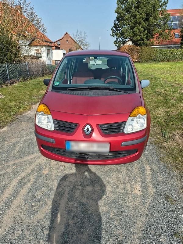 Gebraucht Renault Modus 86 PS (63 kW) 2004 Rot Van / Kleinbus