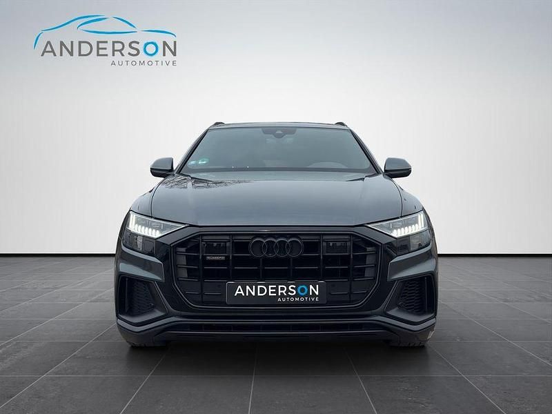 Gebraucht Audi Q8 S-Line 286 PS (210 kW) 2019 Grau SUV
