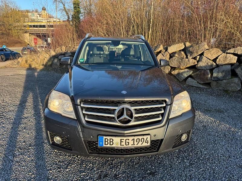 Gebraucht Mercedes GLK250 204 PS (150 kW) 2011 Grau SUV
