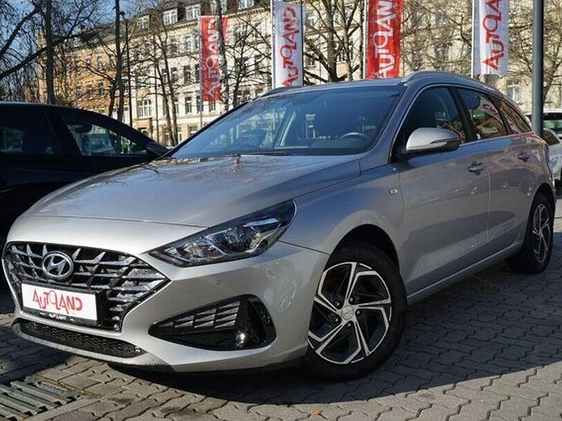 Gebraucht Hyundai i30 160 PS (117 kW) 2023 Silber Kombi