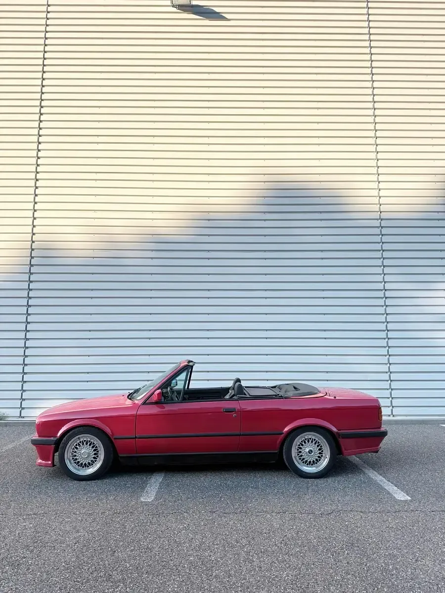 Gebraucht BMW 325 Cabriolet 170 PS (125 kW) 1986 Rot Cabrio