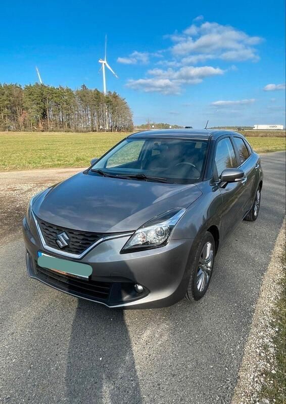 Grau Gebraucht 2017 Suzuki Baleno Comfort Kleinwagen | 6.699 € (Guter Preis) - Bild 1/4