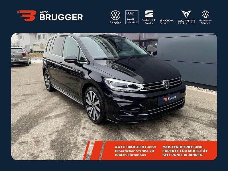 Gebraucht VW Touran Highline 190 PS (139 kW) 2019 Deep black perleffekt Van / Kleinbus