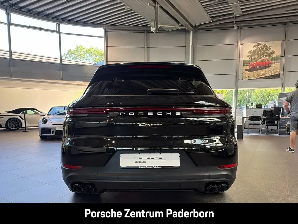 Gebraucht Porsche Cayenne 470 PS (345 kW) 2025 Schwarz SUV
