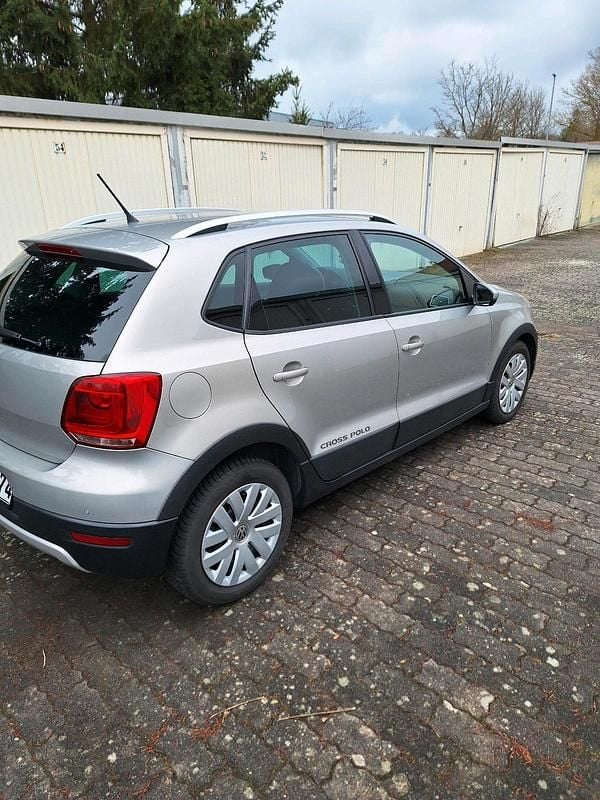 Gebraucht VW Polo Cross 105 PS (77 kW) 2011 Beige Kleinwagen