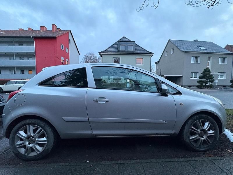 Gebraucht Opel Corsa 60 PS (44 kW) 2006 Silber Kleinwagen