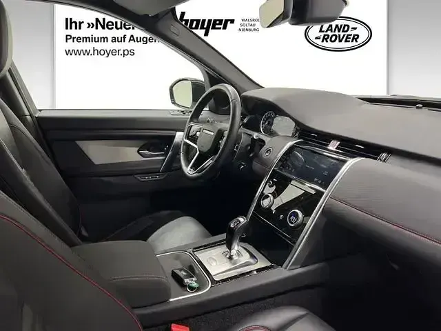 Gebraucht Land Rover Discovery Sport SE Dynamic 204 PS (150 kW) 2023 Ostuni pearl white SUV