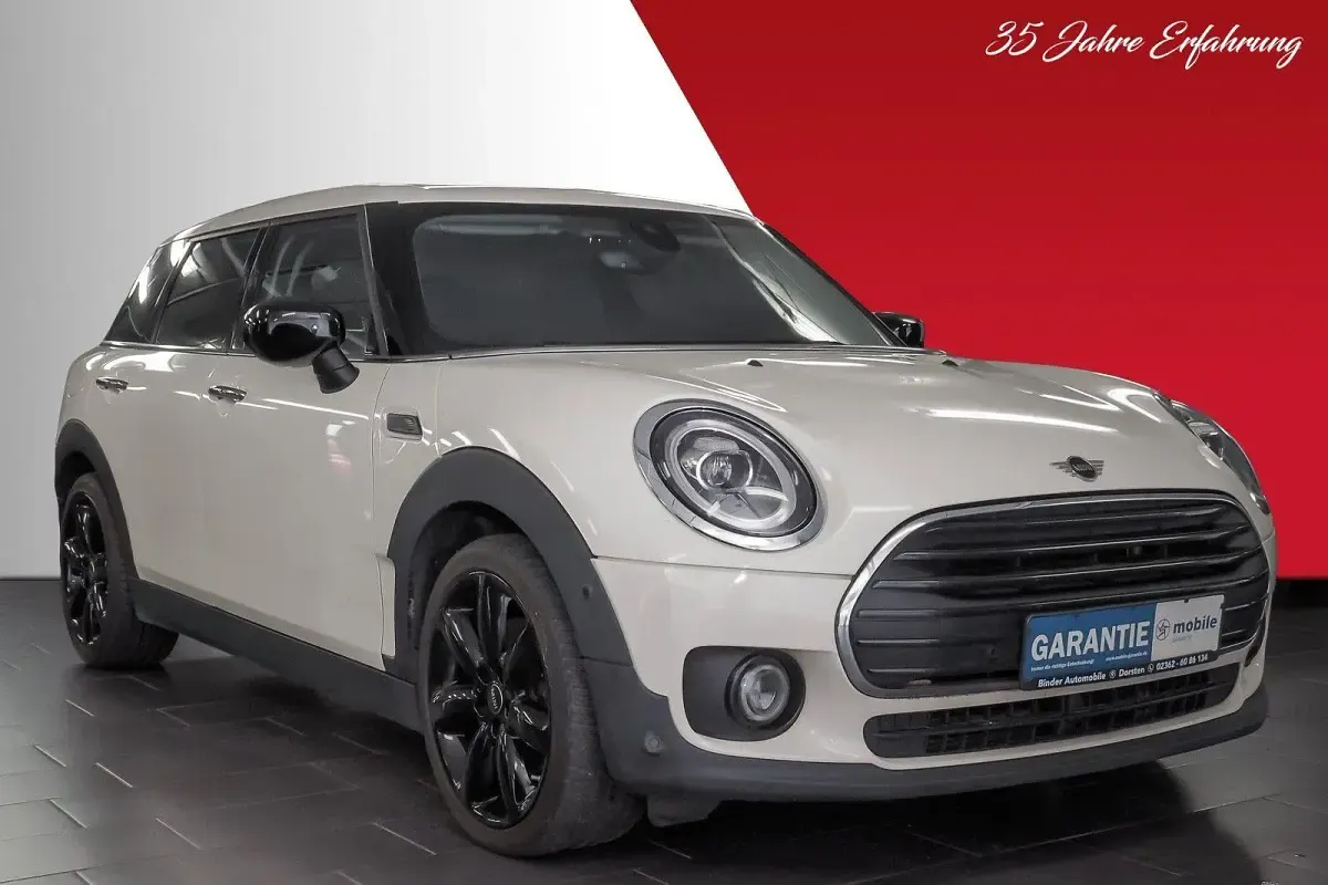 Gebraucht Mini Cooper D Clubman Sport 150 PS (110 kW) 2020 Pepper white Kombi