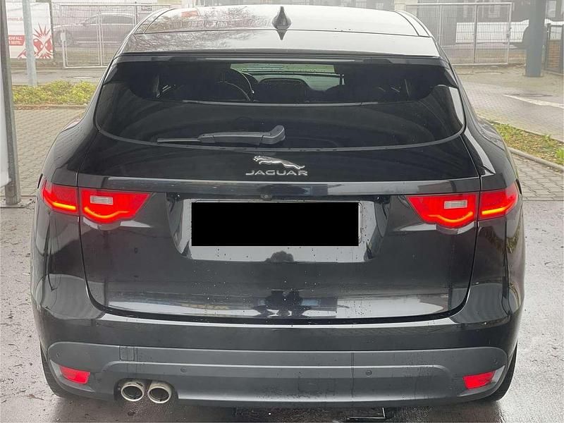 Gebraucht Jaguar F-Pace Prestige 180 PS (132 kW) 2018 Schwarz SUV