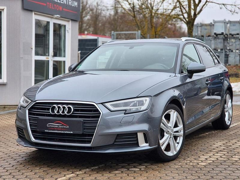 Gebraucht Audi A3 Sport 150 PS (110 kW) 2019 Grau Limousine