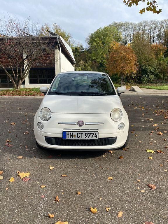 Weiß Gebraucht 2010 Fiat 500 Kleinwagen | 3.800 € (Fairer Preis) - Bild 1/4