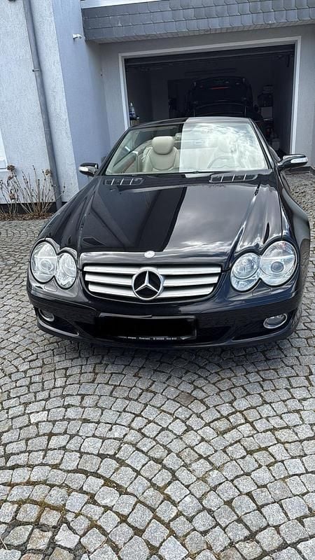Schwarz Gebraucht 2007 Mercedes SL500 Cabrio | 18.000 € (Fairer Preis) - Bild 1/4