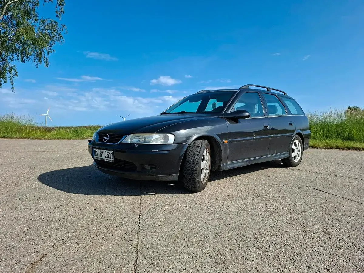 Gebraucht Opel Vectra 100 PS (73 kW) 2002 Schwarz Kombi