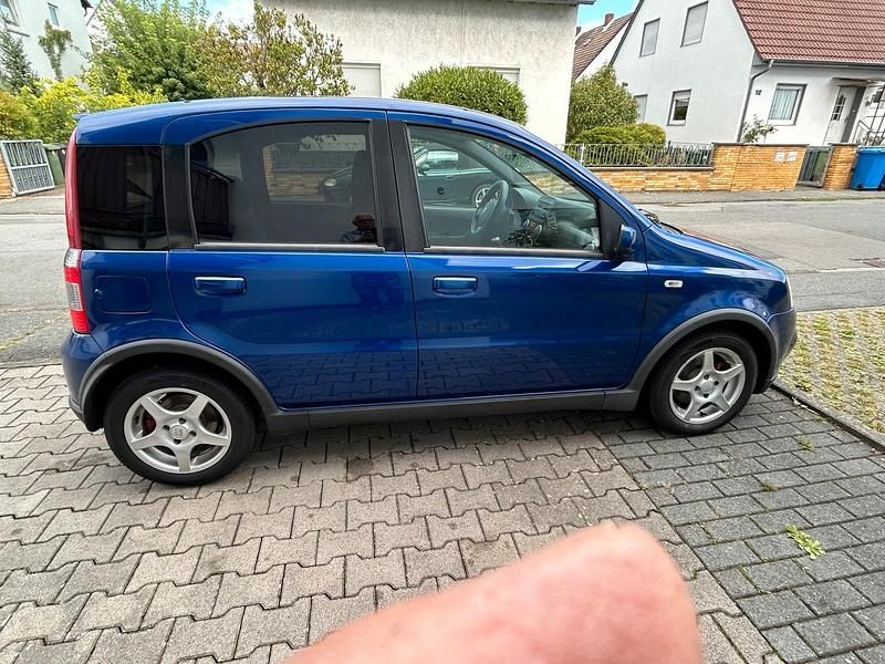 Gebraucht Fiat Panda 100 PS (73 kW) 2007 Blau Kleinwagen
