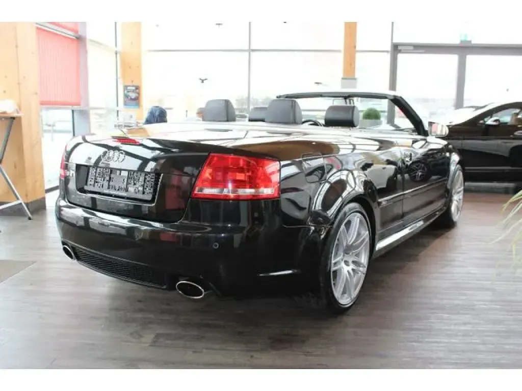 Usata Audi RS4 420 CV (308 kW) 2006 Nero Cabrio