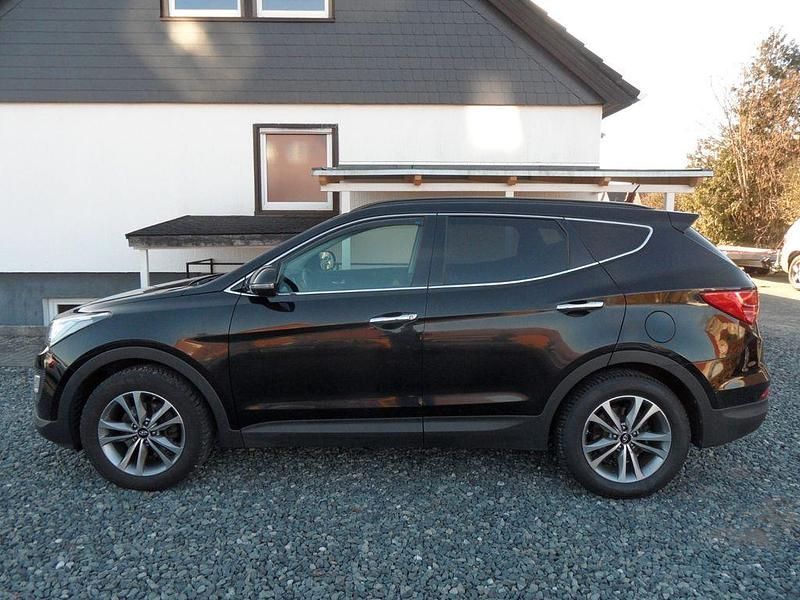 Gebraucht Hyundai Santa Fe 197 PS (144 kW) 2015 Schwarz SUV