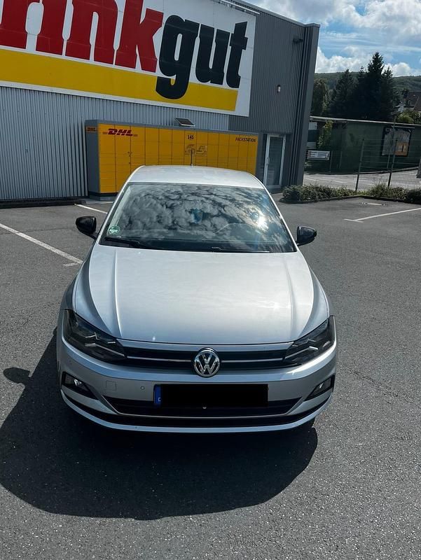 Gebraucht VW Polo IQ Drive 80 PS (58 kW) 2020 Silber Limousine