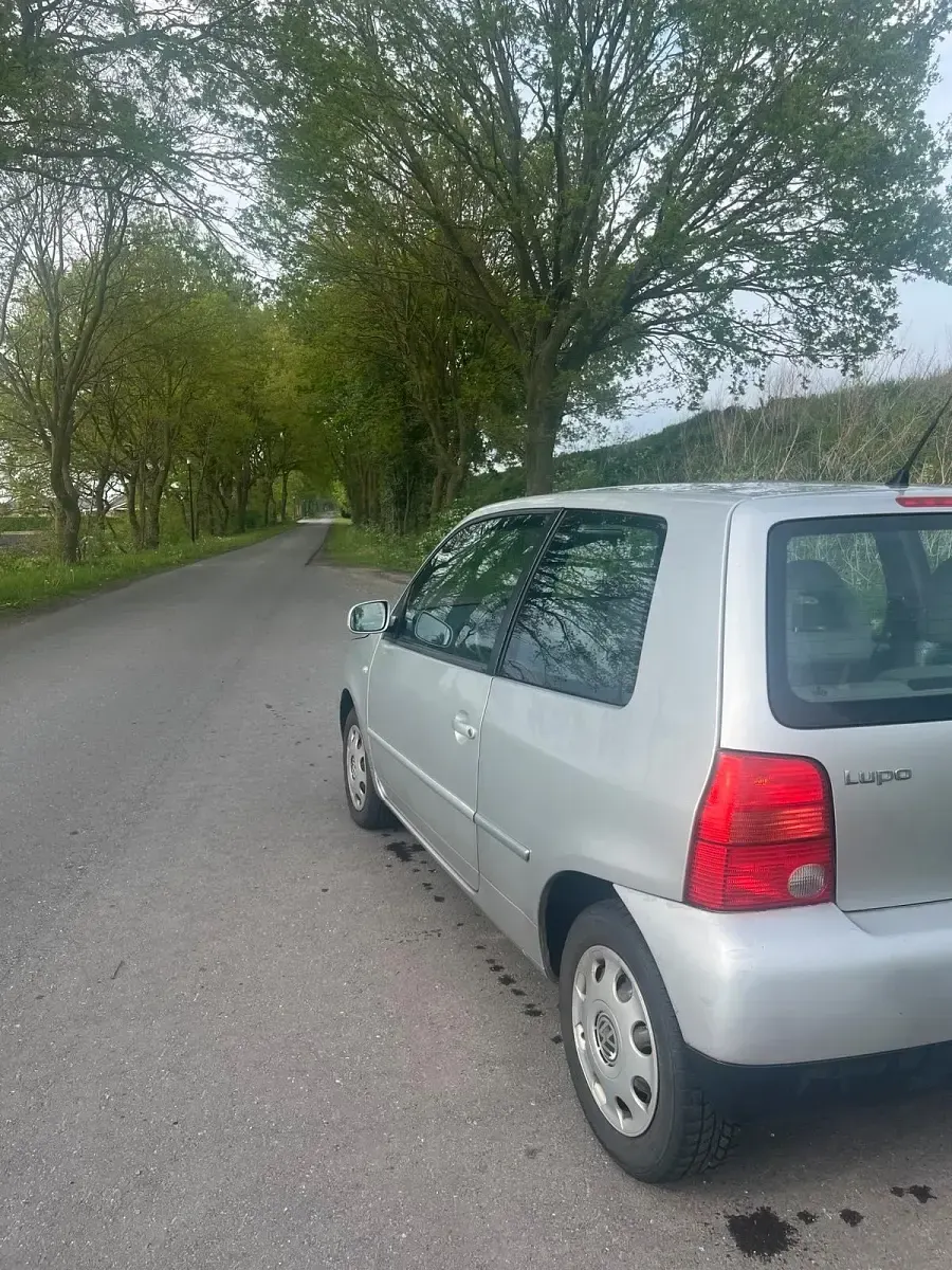 Brugt VW Lupo 2001 Sølv Hatchback
