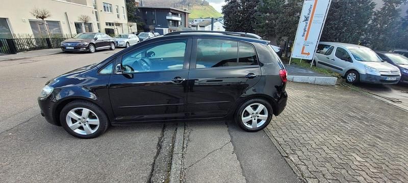 Gebraucht VW Golf VI Team 122 PS (89 kW) 2010 Schwarz Kleinwagen
