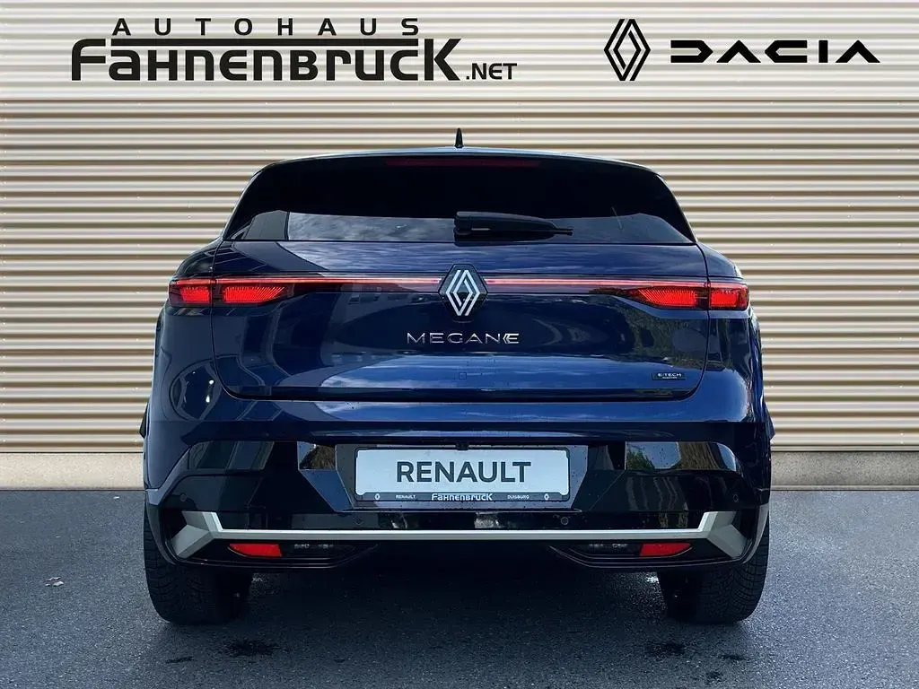 Neu Renault Megane E-Tech Iconic 160 kW (218 PS) 2026 Blau Limousine