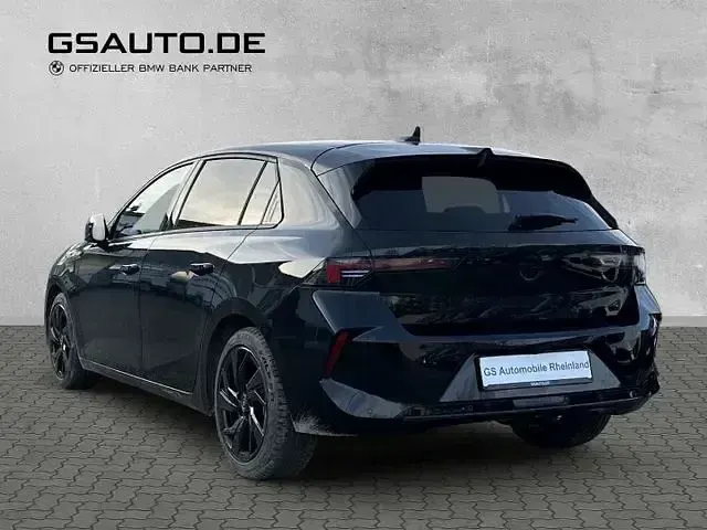 Gebraucht Opel Astra 131 PS (96 kW) 2024 Schwarz Limousine