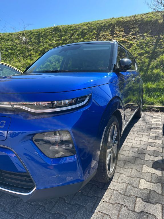 Blau Gebraucht 2019 Kia Soul EV 4 SUV | 14.900 € (Guter Preis) - Bild 1/4