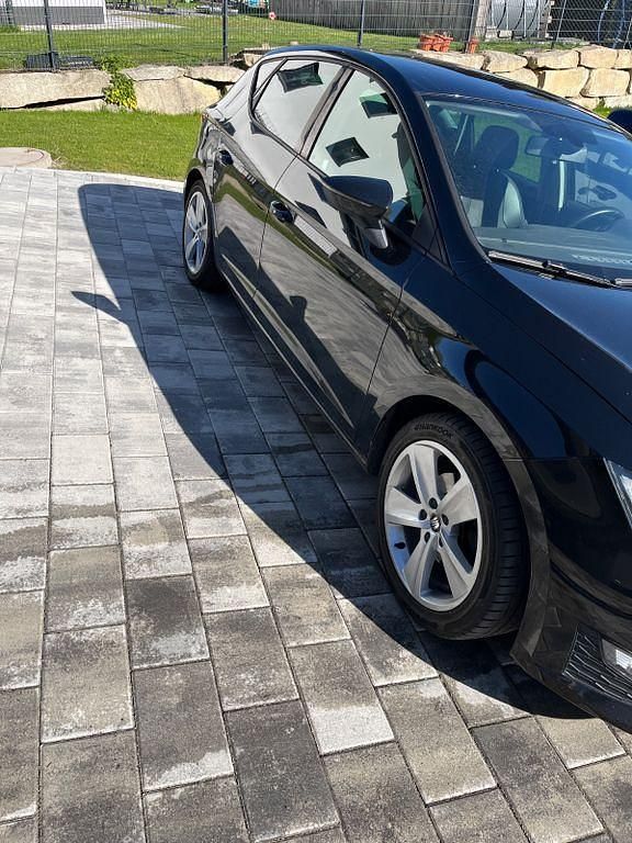Second-hand Seat Leon FR 150 CP (110 kW) 2014 Negru Berlinǎ