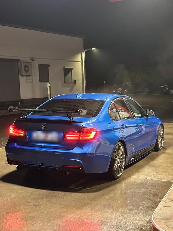 Gebraucht BMW 335 M Performance 305 PS (224 kW) 2013 Blau Limousine