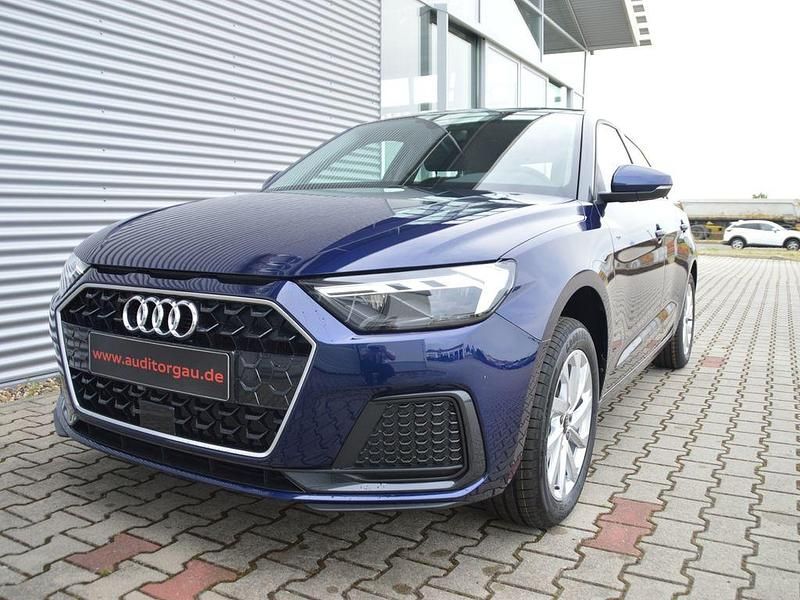 Gebraucht Audi A1 Sportback Advanced Plus 95 PS (69 kW) 2022 Andere farbe Kleinwagen
