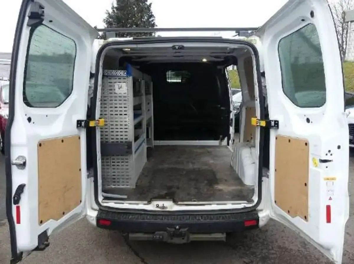 Gebraucht Ford Transit Custom Trend 105 PS (77 kW) 2022 Frostweiß Van / Kleinbus