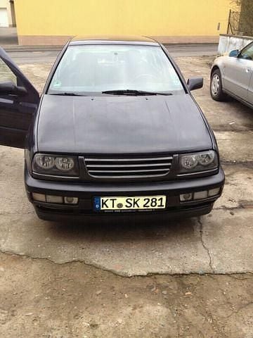 Gebraucht VW Vento 122 PS (89 kW) 1996 Violett Limousine