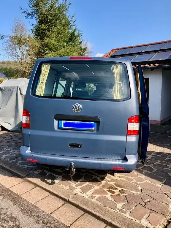 Gebraucht VW Transporter 102 PS (75 kW) 2011 Blau Van