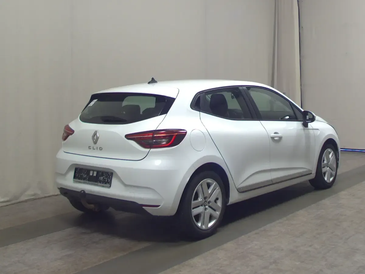 Gebraucht Renault Clio Life 91 PS (66 kW) 2021 Weiß Kleinwagen
