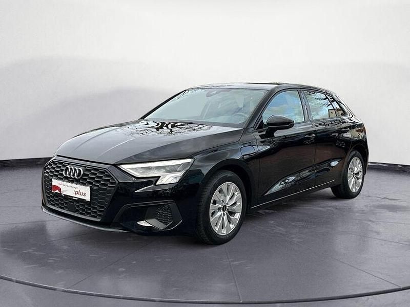 Gebraucht Audi A3 e-tron Advanced 109 PS (80 kW) 2023 Schwarz Kleinwagen