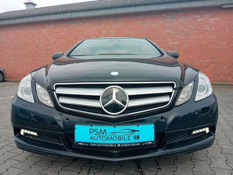 Gebraucht Mercedes E350 231 PS (169 kW) 2010 Schwarz Coupé