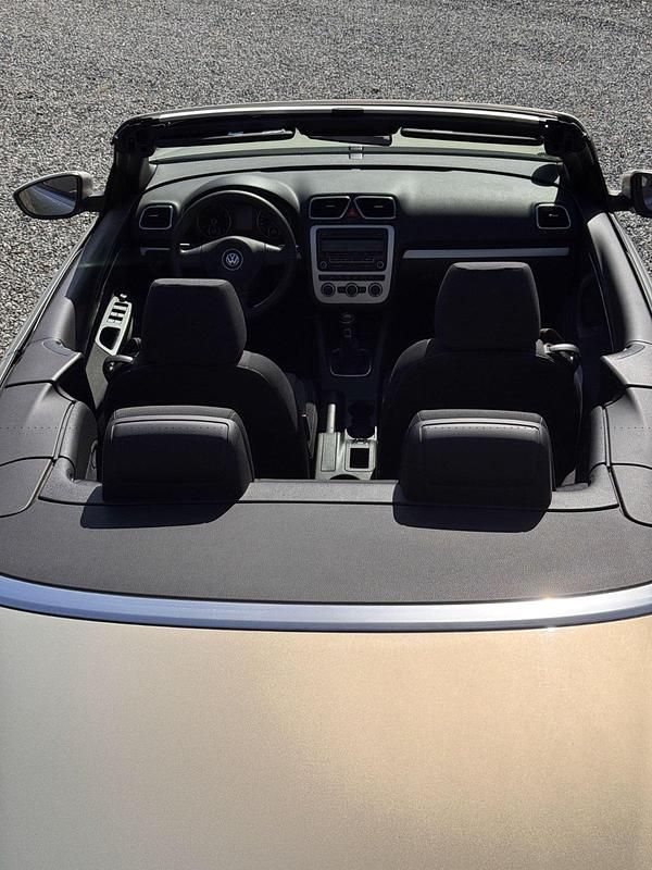 Gebraucht VW Eos 122 PS (89 kW) 2013 Silber Cabrio
