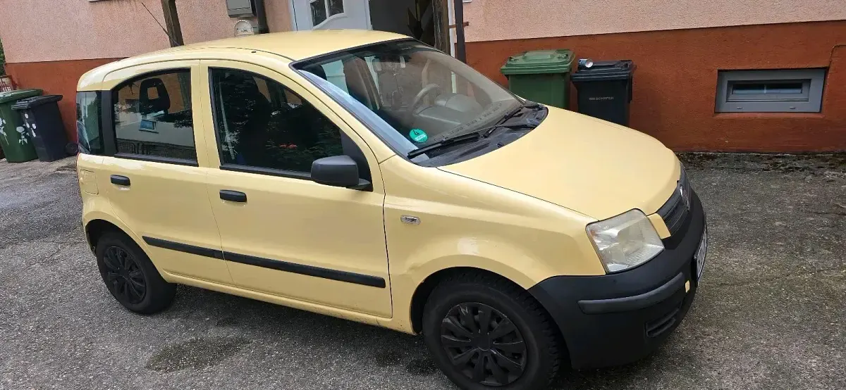 Gebraucht Fiat Panda 60 PS (44 kW) 2009 Gelb Kleinwagen
