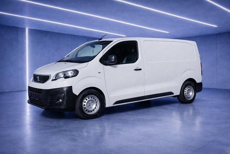 Gebraucht Peugeot Expert 122 PS (89 kW) 2021 Weiß Van