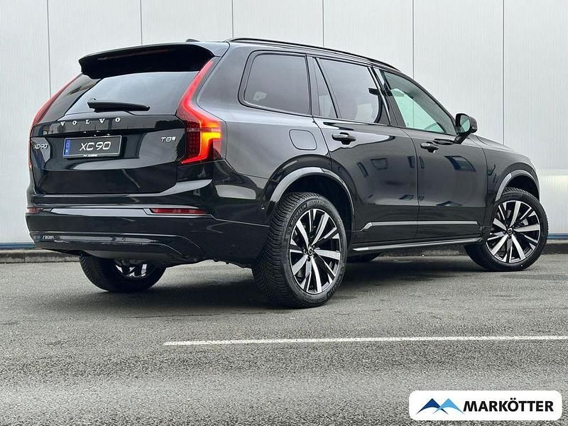 Neu Volvo XC90 Plus 455 PS (334 kW) 2025 Schwarz SUV