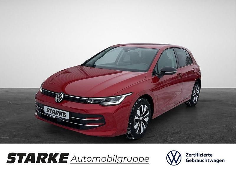 Gebraucht VW Golf VIII Goal 116 PS (85 kW) 2025 Rot Limousine