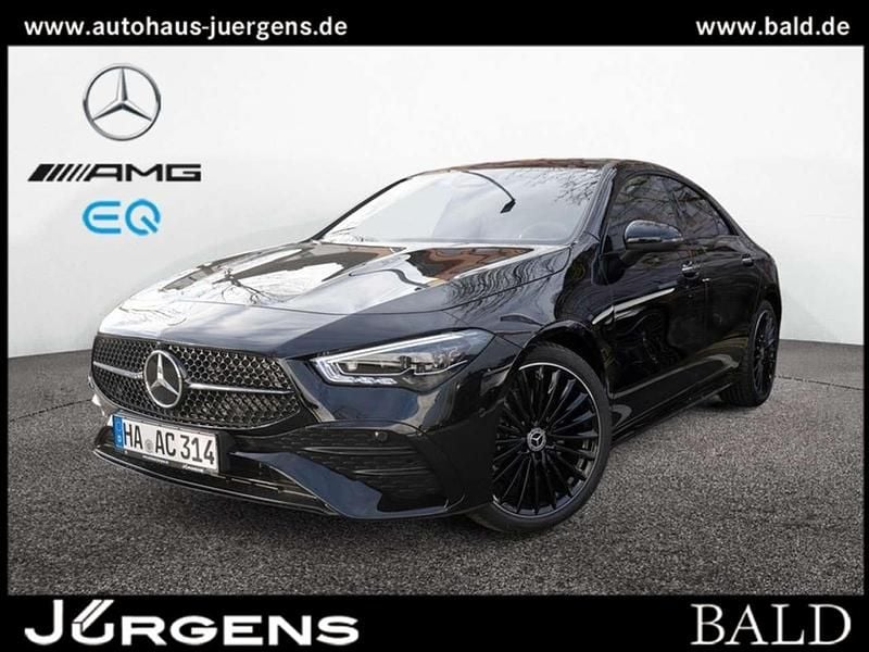 Unilack nachtschwarz Gebraucht 2025 Mercedes CLA200 AMG Coupé | 41.880 € (Etwas zu teuer) - Bild 1/4