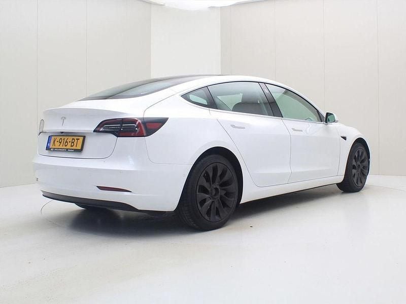 Gebraucht Tesla Model 3 Standard Range 225 kW (306 PS) 2020 Weiß Limousine