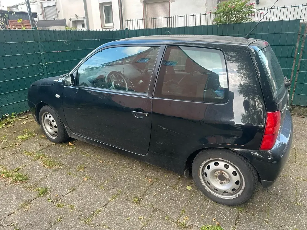 Używany VW Lupo 61 KM (44 kW) 2001 Czarny Hatchback