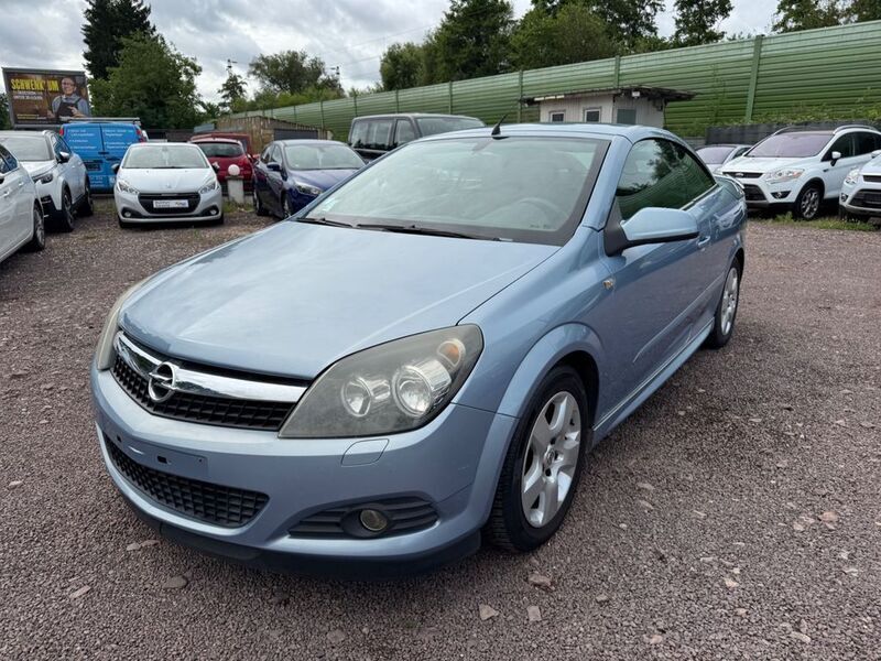Blau Gebraucht 2009 Opel Astra Cabriolet Edition Cabrio | 1.850 € (Fairer Preis) - Bild 1/4