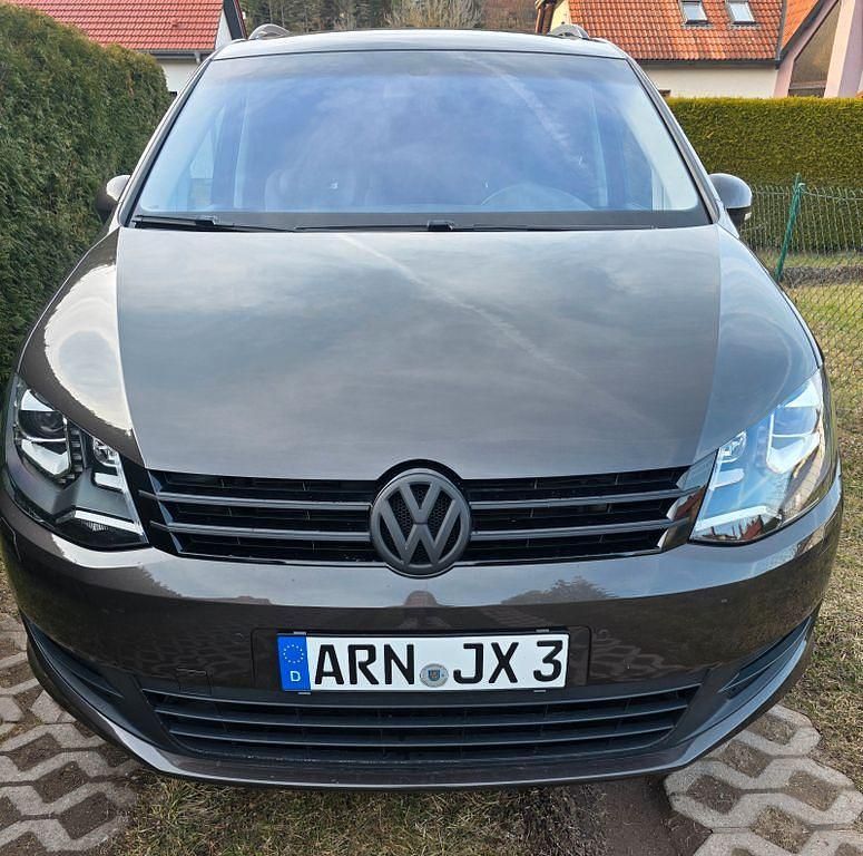 Gebraucht VW Sharan Highline 140 PS (102 kW) 2014 Braun Van / Kleinbus