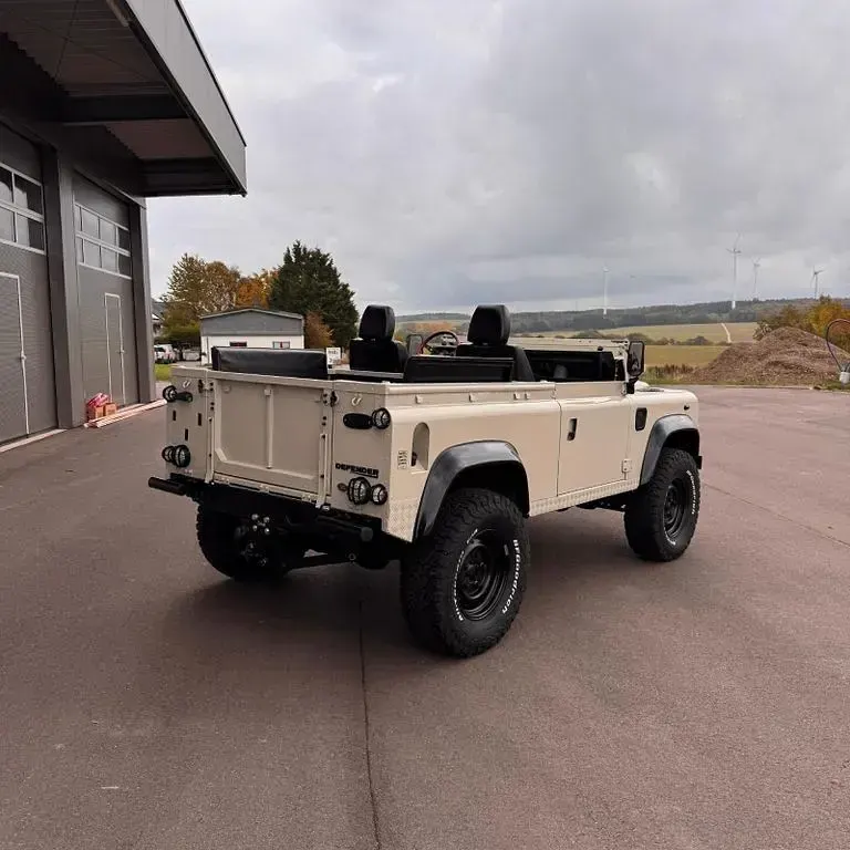 Gebraucht Land Rover Defender 122 PS (89 kW) 2001 Beige Cabrio
