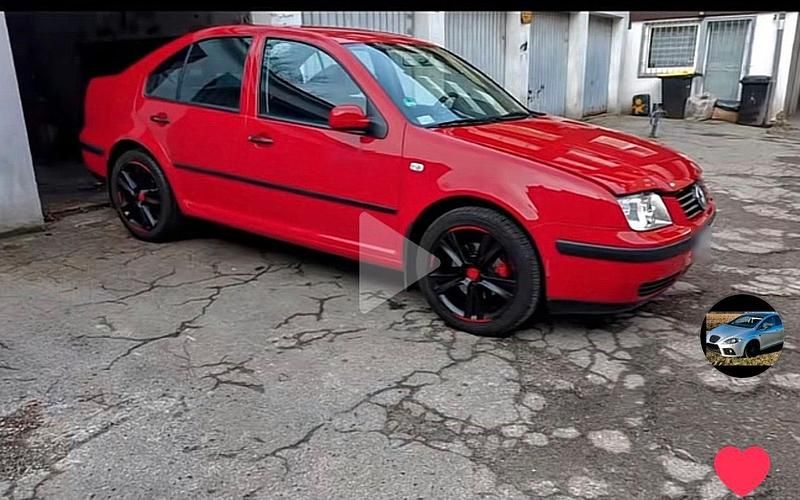 Gebraucht VW Bora 105 PS (77 kW) 2000 Rot Limousine