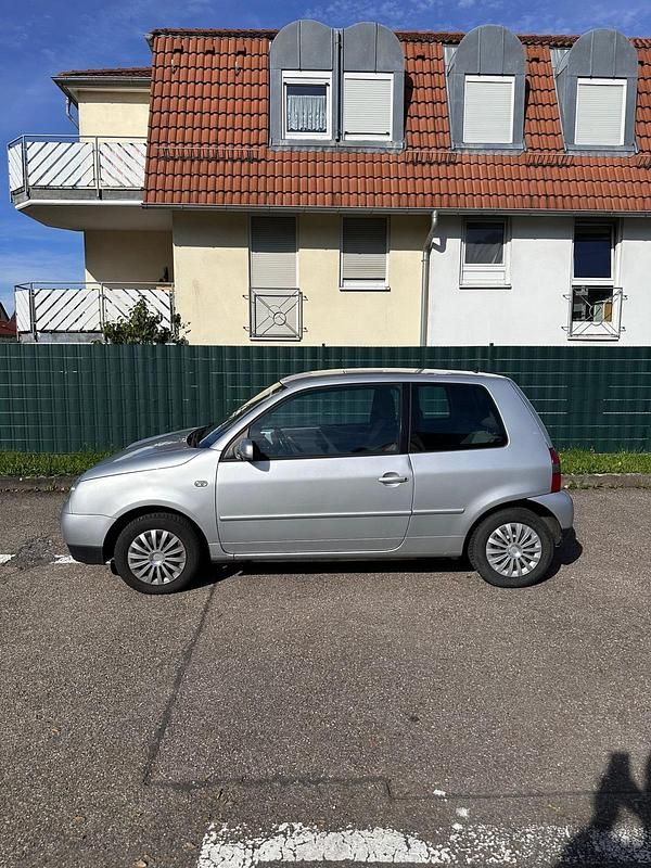 Silber Gebraucht 2003 VW Lupo Kleinwagen | 500 € (Superpreis) - Bild 1/4