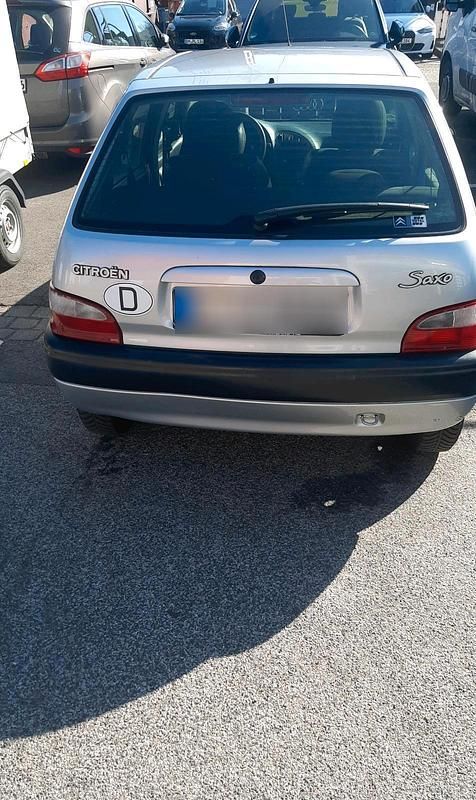 Gebraucht Citroën Saxo 44 PS (32 kW) 2002 Silber Kleinwagen